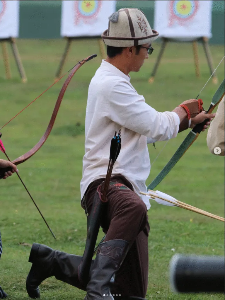 The most challenging kneeling position shot at 40m
Source – @salbuurun kyrgyzstan
